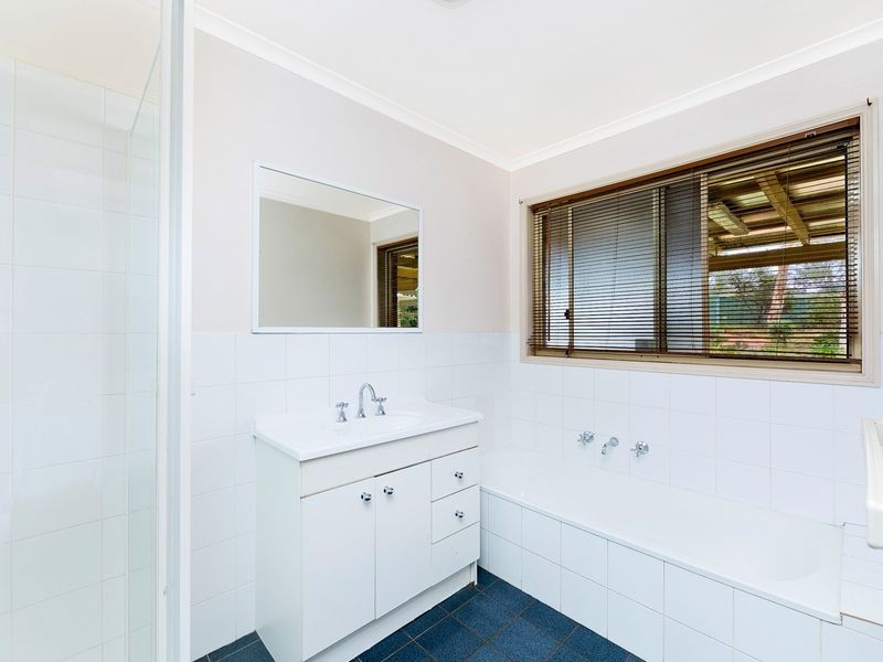 60 Gilmore Place, Queanbeyan NSW 2620