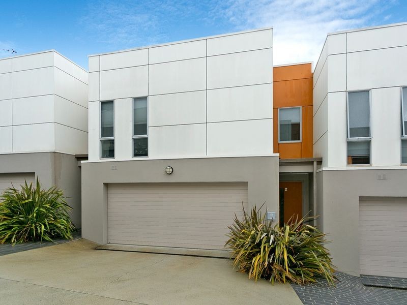 2/2-4 Cassidy Street, Queanbeyan NSW 2620