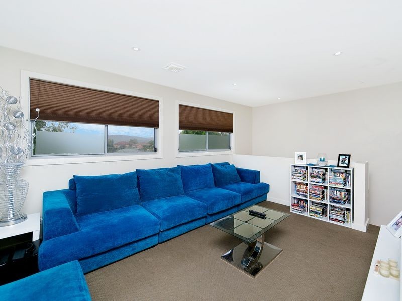 2/2-4 Cassidy Street, Queanbeyan NSW 2620