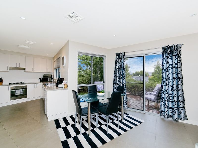 2/2-4 Cassidy Street, Queanbeyan NSW 2620