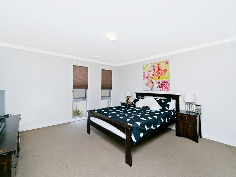 2/2-4 Cassidy Street, Queanbeyan NSW 2620