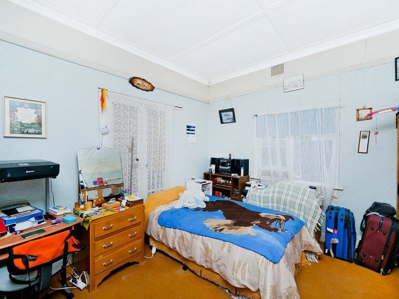 2 Garland Avenue, Queanbeyan NSW 2620