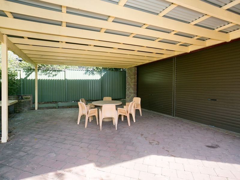 16 Hayley Crescent, Queanbeyan NSW 2620