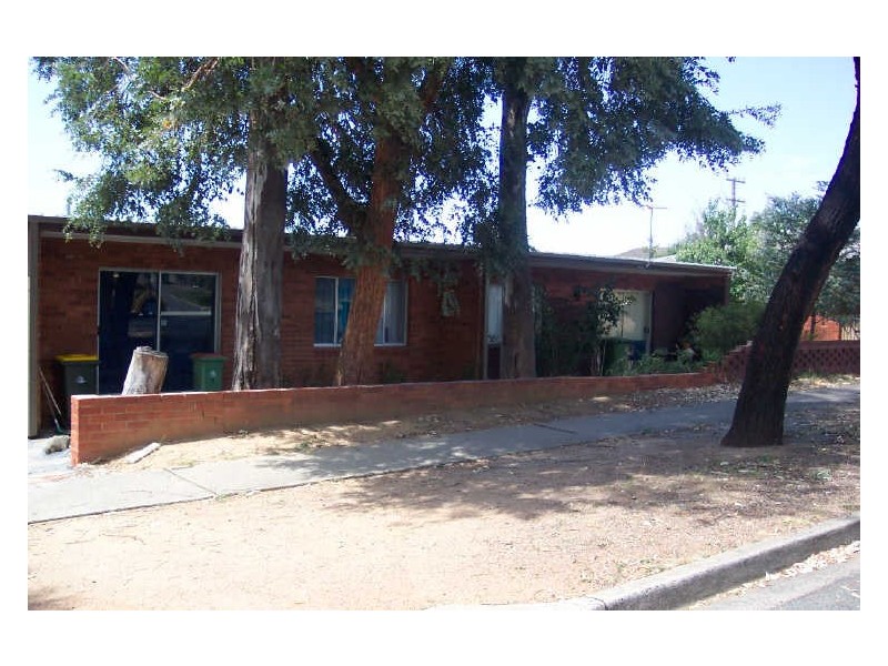 2/21 Frederick Street, Queanbeyan NSW 2620