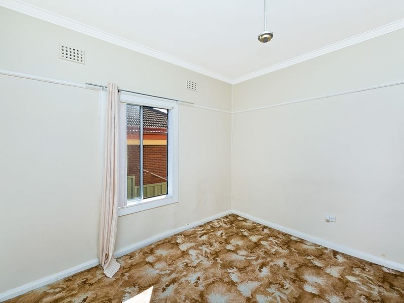 37 Stornaway Road, Queanbeyan NSW 2620