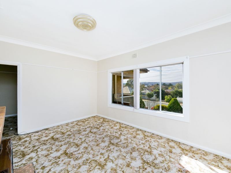 37 Stornaway Road, Queanbeyan NSW 2620