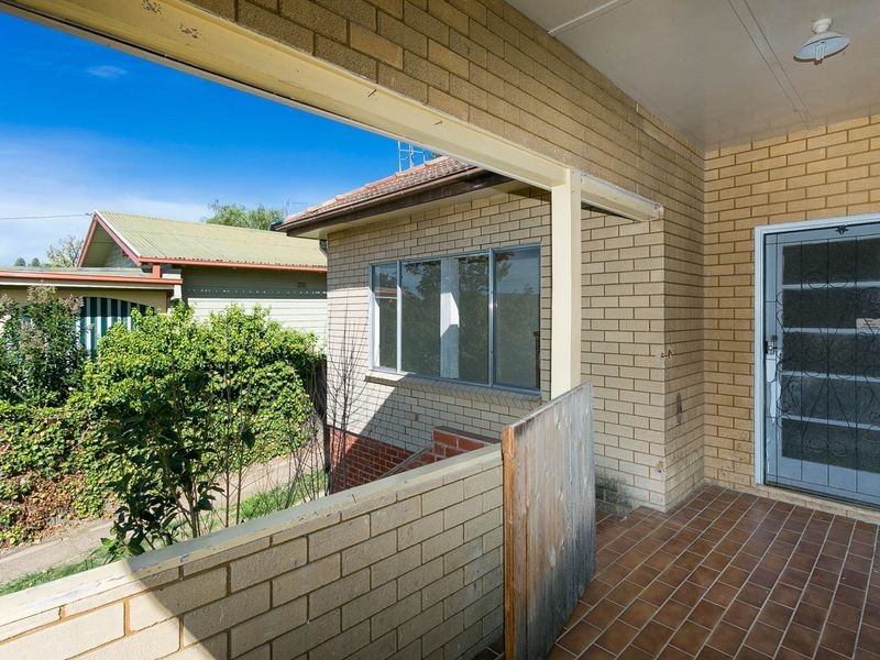 37 Stornaway Road, Queanbeyan NSW 2620