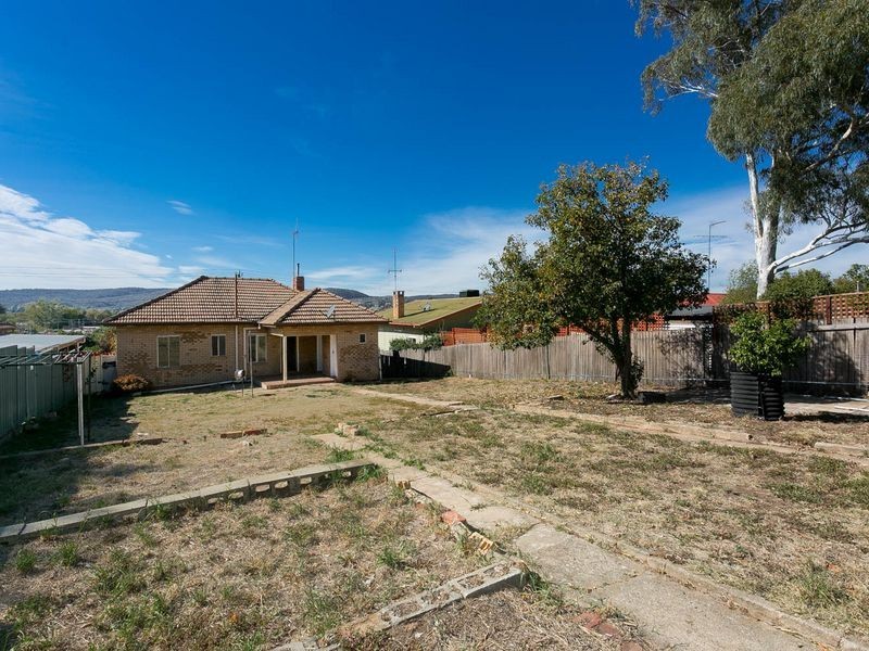 37 Stornaway Road, Queanbeyan NSW 2620