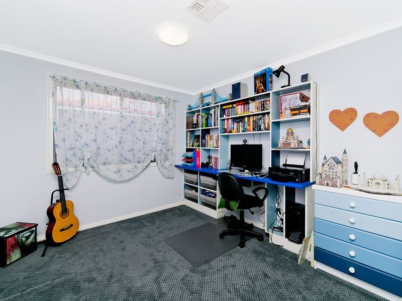 15 Marril Street, Queanbeyan NSW 2620