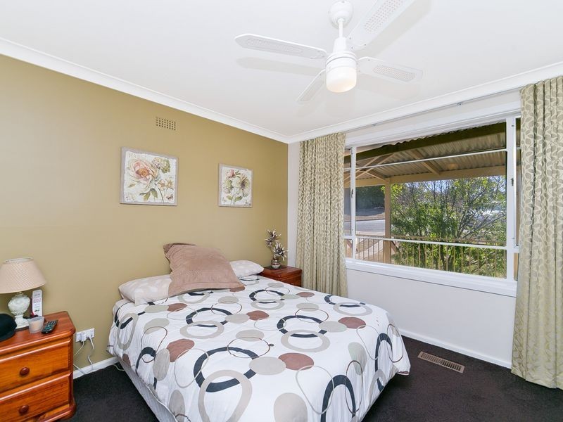 6 Wilgabar Way, Queanbeyan NSW 2620