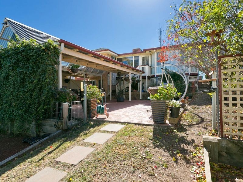6 Wilgabar Way, Queanbeyan NSW 2620