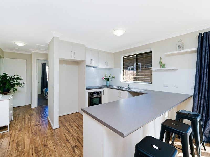 2/20 Stornaway Road, Queanbeyan NSW 2620