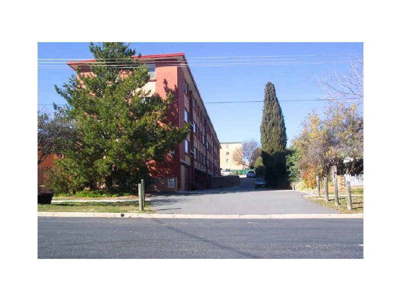 McQuoid Street, Queanbeyan NSW 2620