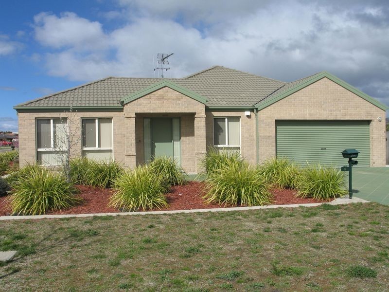5 Birch Drive, Bungendore NSW 2621