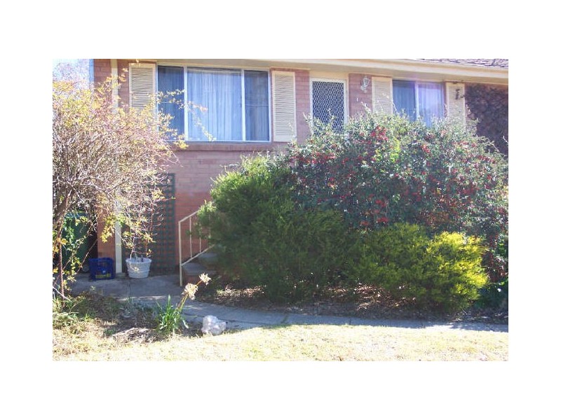 1 Oleria Street, Queanbeyan NSW 2620