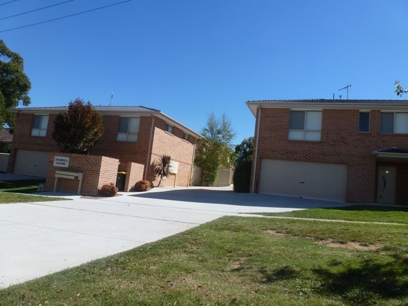 2/8-10 Erin Street, Queanbeyan NSW 2620