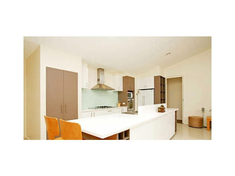 Kavanagh St, Jerrabomberra NSW 2619