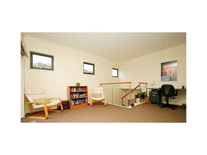 Kavanagh St, Jerrabomberra NSW 2619