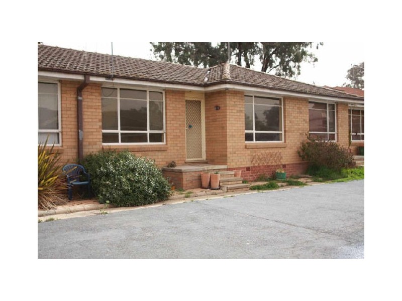 3/73 Tharwa Road, Queanbeyan NSW 2620