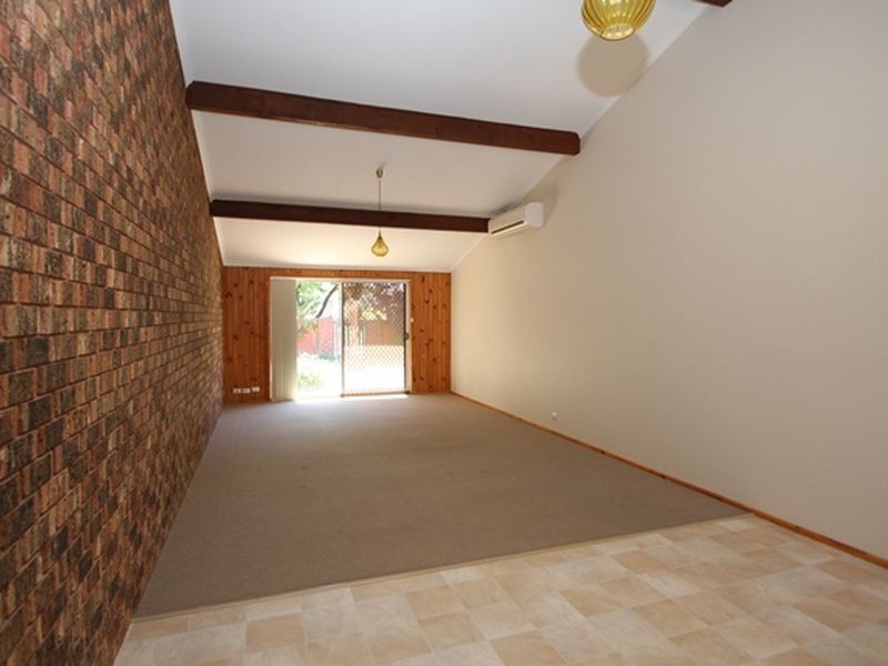 3/47 Christopher Crescent, Queanbeyan NSW 2620