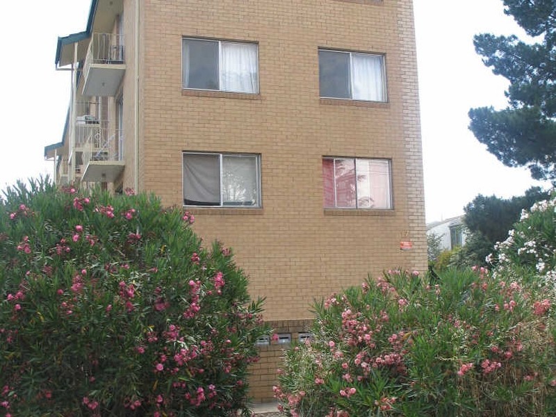3/17 Campbell Street, Queanbeyan NSW 2620