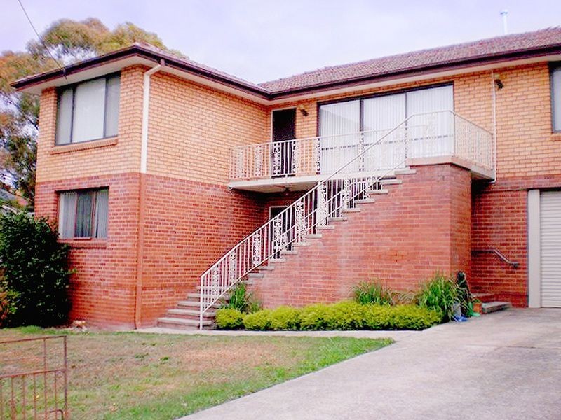 1/20 Cassidy Street, Queanbeyan NSW 2620