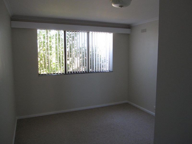 1/20 Cassidy Street, Queanbeyan NSW 2620