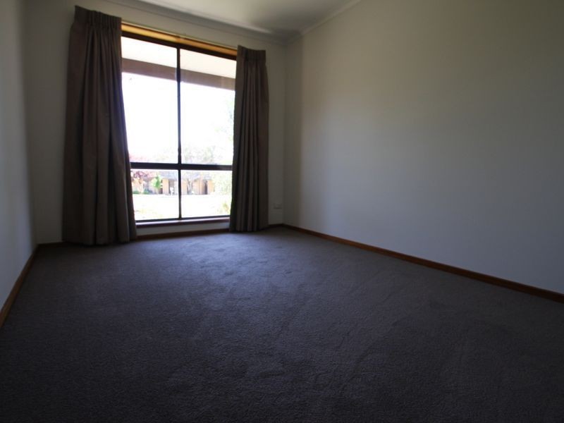 1/22 Southbar Road, Queanbeyan NSW 2620