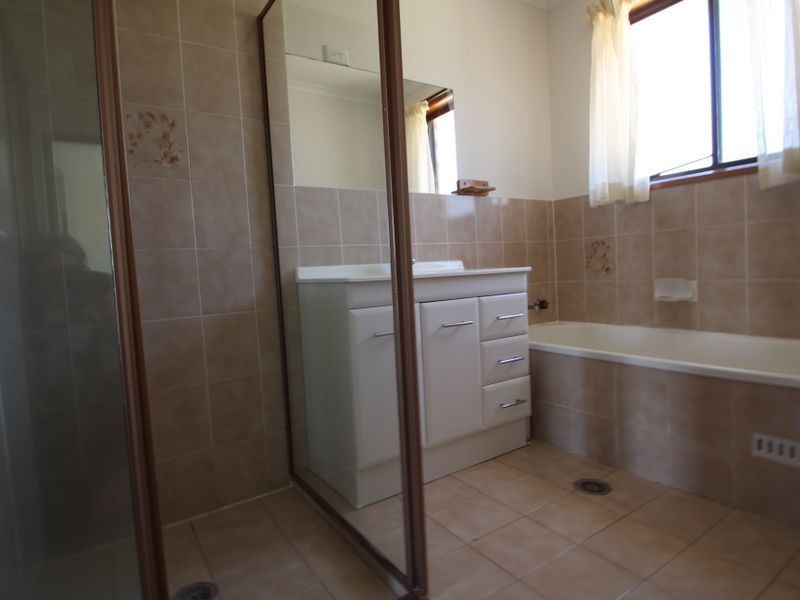 1/22 Southbar Road, Queanbeyan NSW 2620