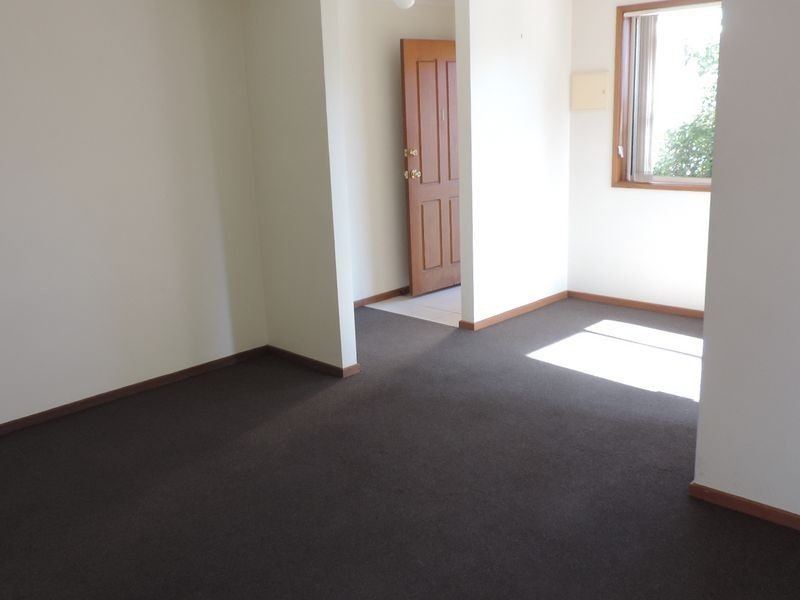 1/3 Parr Place, Queanbeyan NSW 2620