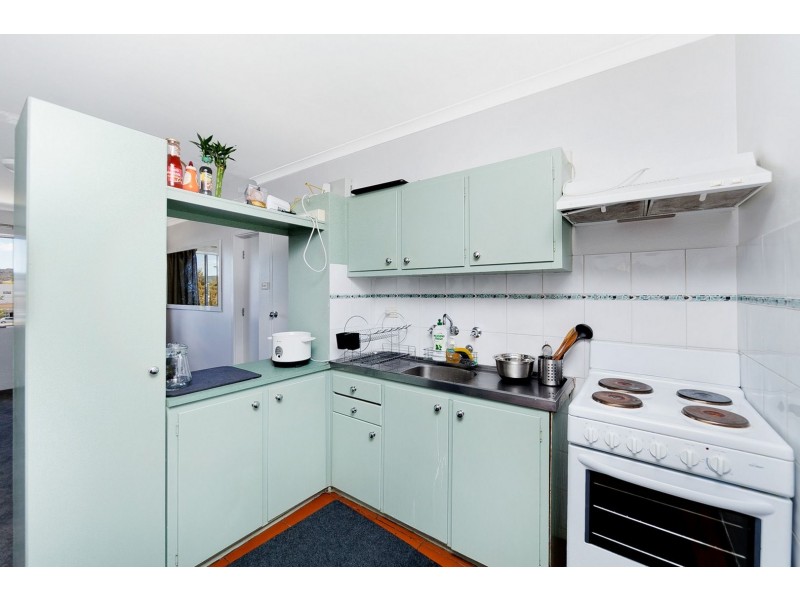 18/12 Morisset Street, Queanbeyan NSW 2620