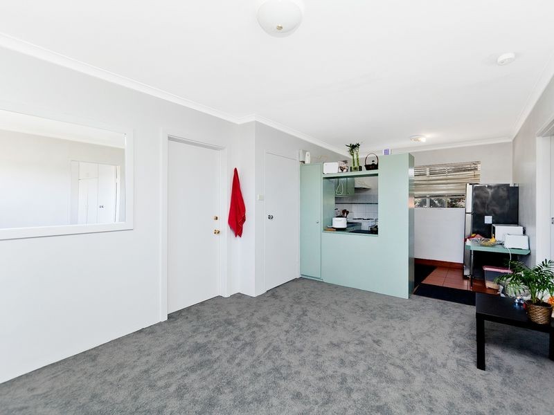 18/12 Morisset Street, Queanbeyan NSW 2620