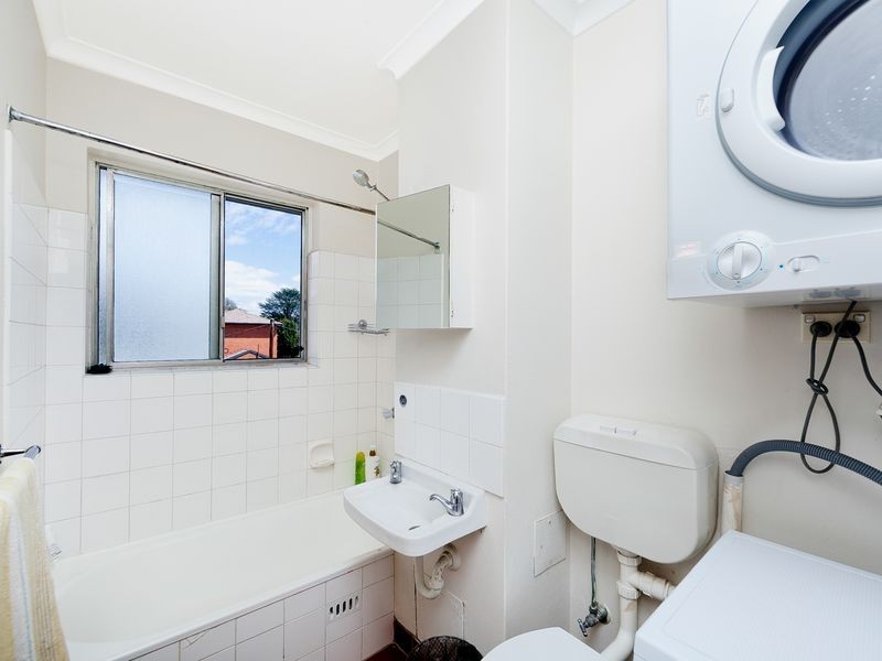 18/12 Morisset Street, Queanbeyan NSW 2620