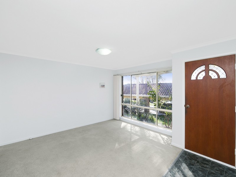 21/27 Elm Way, Jerrabomberra NSW 2619