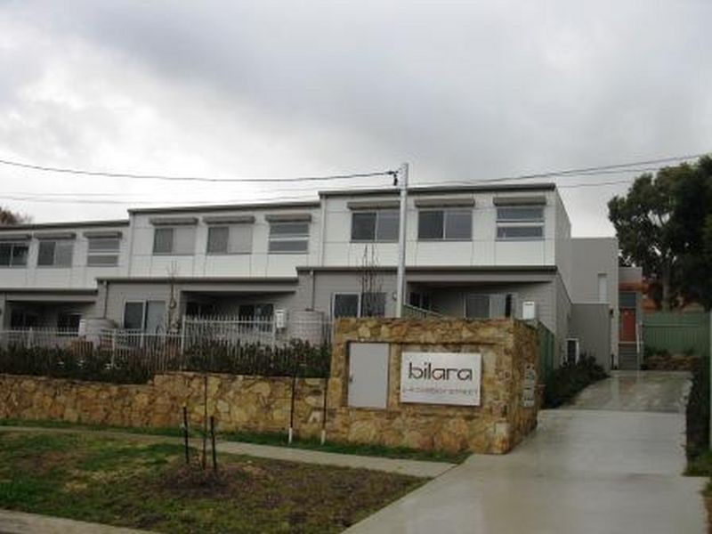 2/2-4 Cassidy Street, Karabar NSW 2620