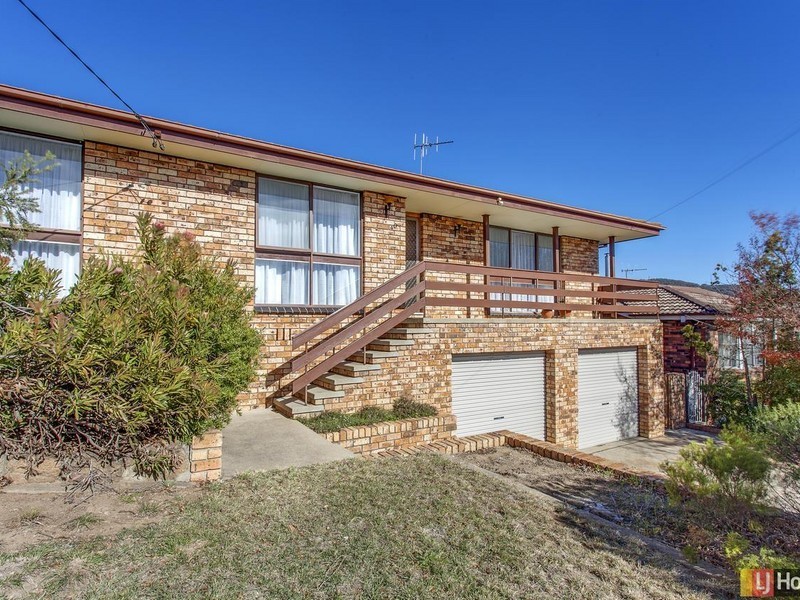 40 Pindari Crescent, Queanbeyan NSW 2620