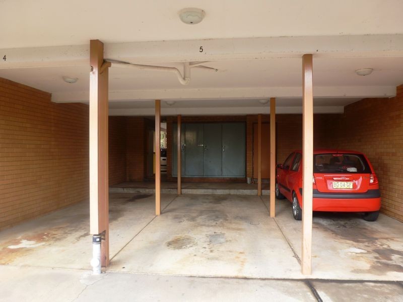 5/11-13 McKeahine Street, Queanbeyan NSW 2620