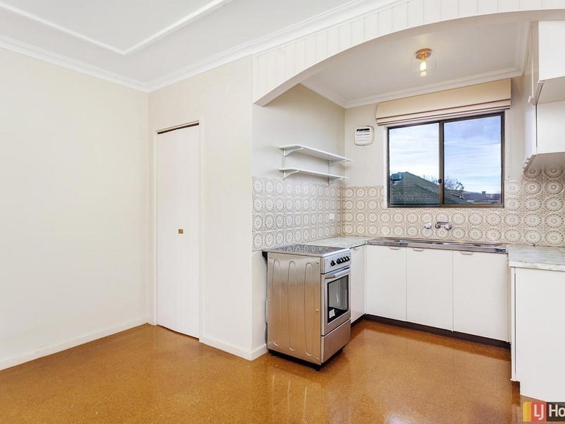 16/13-15 Mowatt Street, Queanbeyan NSW 2620