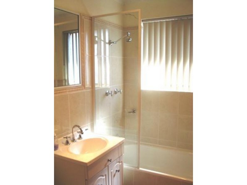 9/36 Uriarra Road, Queanbeyan NSW 2620