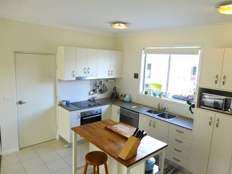 16b/161 Uriarra Road, Queanbeyan NSW 2620