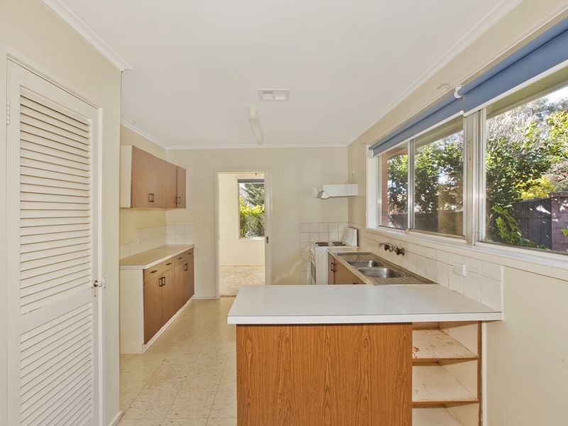 9 Bendora Avenue, Queanbeyan NSW 2620