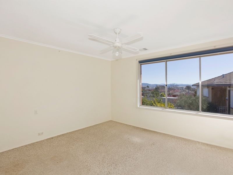 9 Bendora Avenue, Queanbeyan NSW 2620