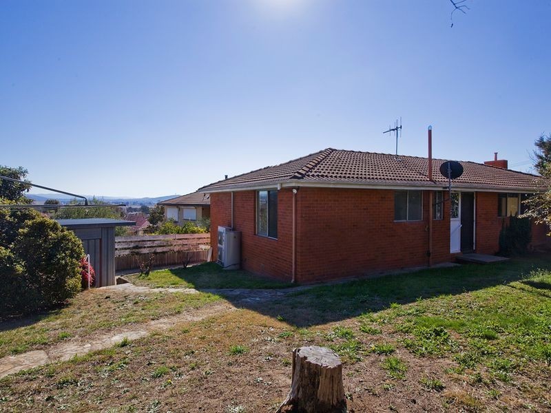 9 Bendora Avenue, Queanbeyan NSW 2620