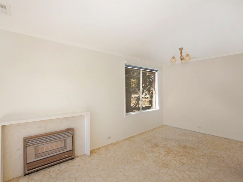 9 Bendora Avenue, Queanbeyan NSW 2620