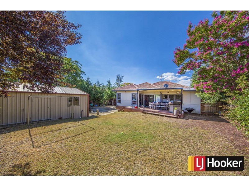 12 White Avenue, Queanbeyan NSW 2620