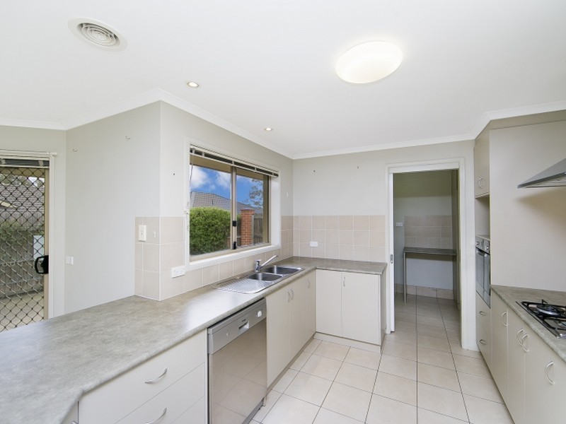 10/43-47 Hutchison Circuit, Queanbeyan NSW 2620
