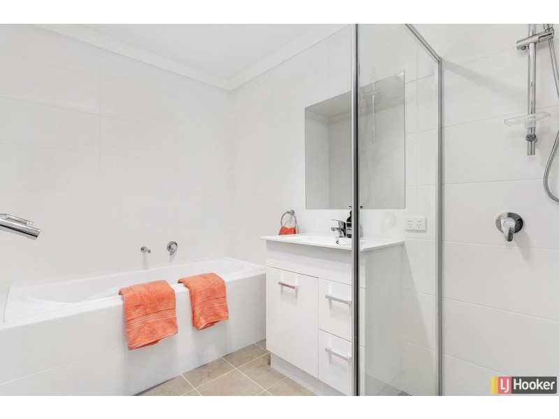 10/49 Uriarra Road, Queanbeyan NSW 2620