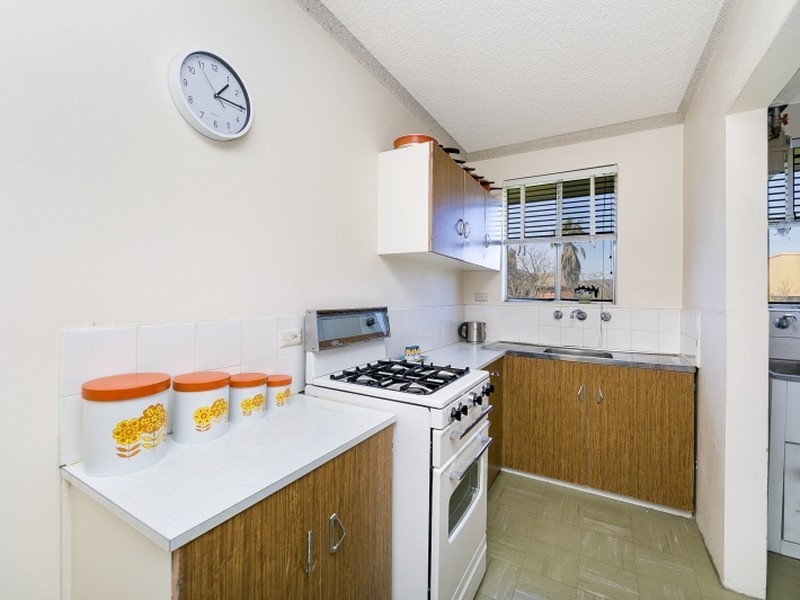 10/34-36 Uriarra Road, Queanbeyan NSW 2620