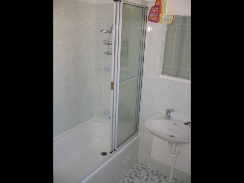9/5 Mowatt Street, Queanbeyan NSW 2620