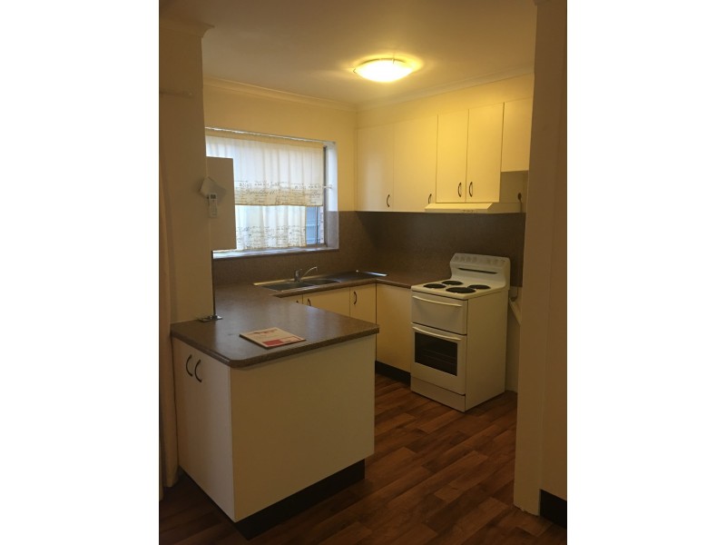 4/17 Carinya Street, Queanbeyan NSW 2620